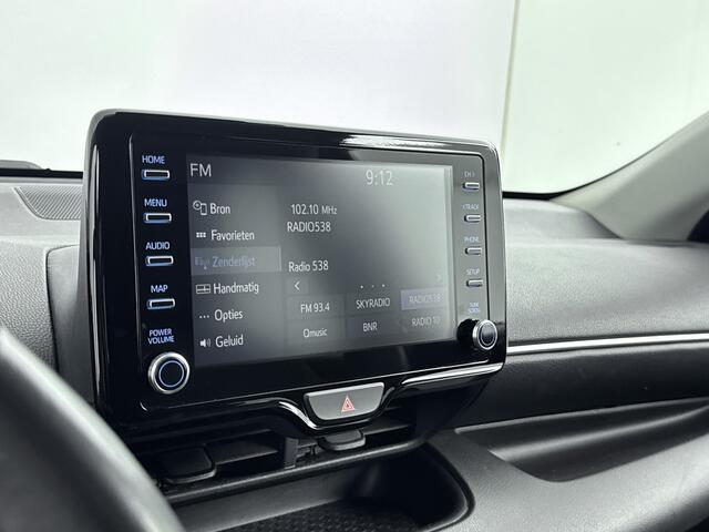 Toyota YARIS 1.5 Hybrid 115 First Edition | 16'' Lichtmetalen velgen | Apple Carplay / Android Auto | Parkeercamera | Keyless Entry/Start |