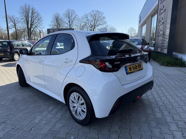 Toyota YARIS 1.5 Hybrid Active | Caplay | Camera | Trekhaak |