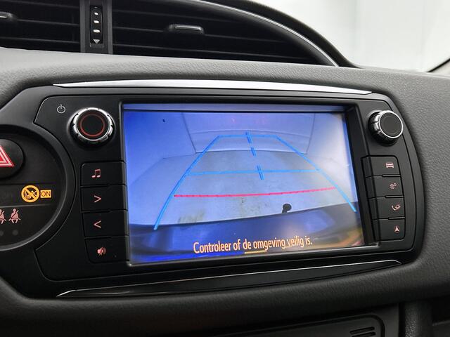 Toyota YARIS 1.3 VVT-i Trend | Trekhaak |