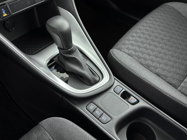 Toyota YARIS 1.5 Hybrid Dynamic Apple Carlay | Android Auto