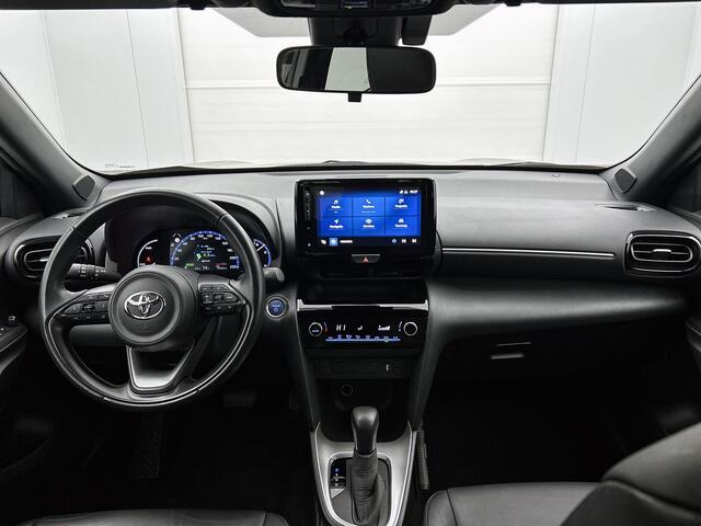 Toyota YARIS Cross 1.5 Hybrid First Edition | NL dealeronderhouden | Lederen interieur |