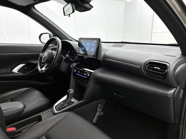 Toyota YARIS Cross 1.5 Hybrid First Edition | NL dealeronderhouden | Lederen interieur |