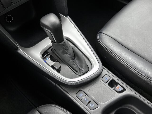 Toyota YARIS Cross 1.5 Hybrid First Edition | NL dealeronderhouden | Lederen interieur |