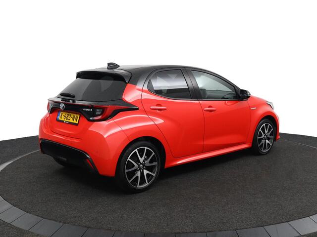 Toyota YARIS 1.5 Hybrid Launch Edition | Head Up Display | JBL Audio | Parkeersensoren Rondom | Navigatie | Keyless Entry | Origineel NL |
