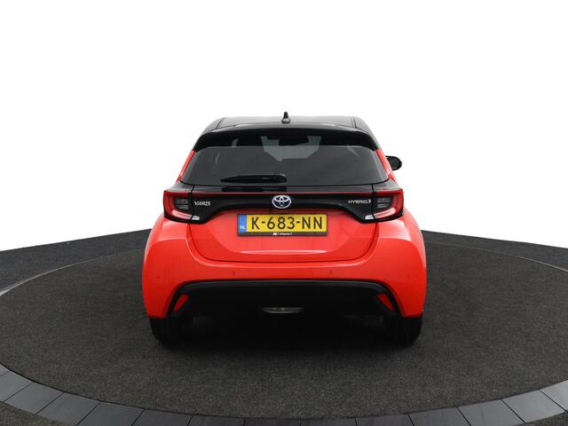 Toyota YARIS 1.5 Hybrid Launch Edition | Head Up Display | JBL Audio | Parkeersensoren Rondom | Navigatie | Keyless Entry | Origineel NL |