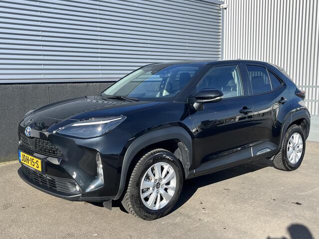 Toyota YARIS Cross 1.5 Hybrid Business Trekhaak, Parkeersensoren voor + achter, Navigatie, Smart Key, LMV,