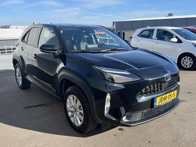 Toyota YARIS Cross 1.5 Hybrid Business Trekhaak, Parkeersensoren voor + achter, Navigatie, Smart Key, LMV,