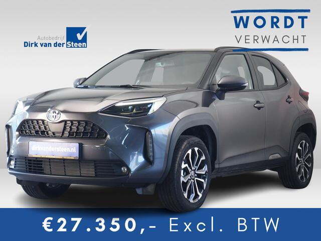 Toyota YARIS Cross 1.5 Hybrid 130 Dynamic | Dodehoekdetectie | Parkeersensoren Voor en Achter | Stuurwiel- En Stoelverwarming | Botsherkenning | Grootlichtassistent