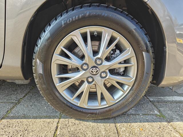 Toyota YARIS 1.5 Hyb. Executive