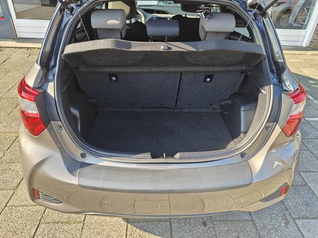 Toyota YARIS 1.5 Hyb. Executive