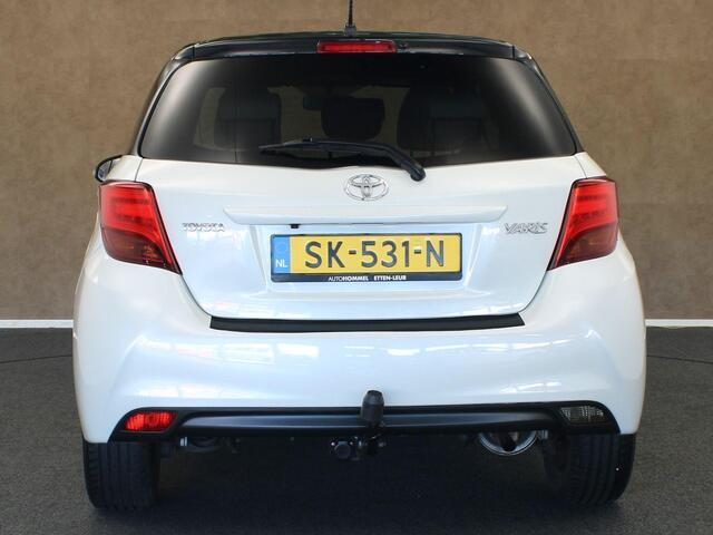 Toyota YARIS 1.0 VVT-i Trend - BI-TONE - ACHTERUITRIJCAMERA - AUTOMATISCH GEREGELDE AIRCO - AUTO HOMMEL ONDERHOUDEN - LICHTMETALEN VELGEN -