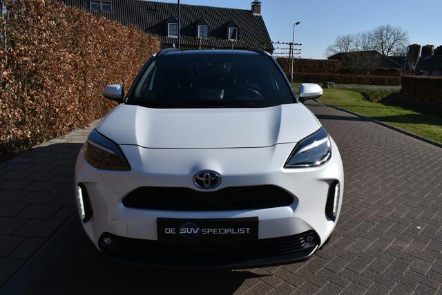 Toyota YARIS Cross 1.5 Hybrid '23 Adventure, Pano, NIEUWSTAAT!