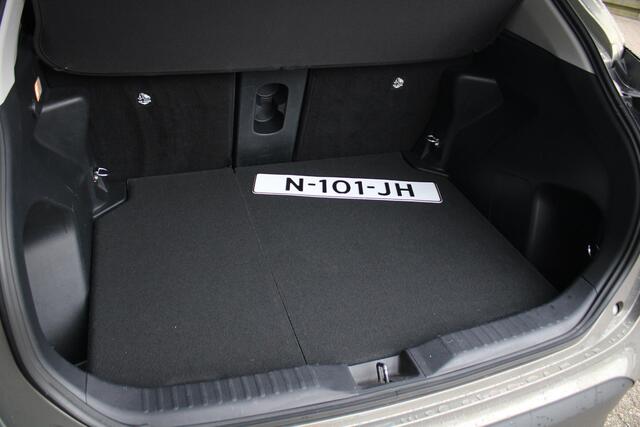 Toyota YARIS Cross 1.5 Hybrid Executive JBL Geluidsinstallatie, Trekhaak, Stoelverwarming, Carplay/Android Auto, Parkeersensoren Voor en Achter