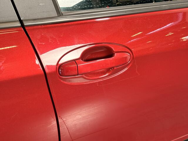 Toyota YARIS 1.5 Hybrid Design Sport | Fietsendragerbeugel | Dealeronderhouden | Getinte ramen |