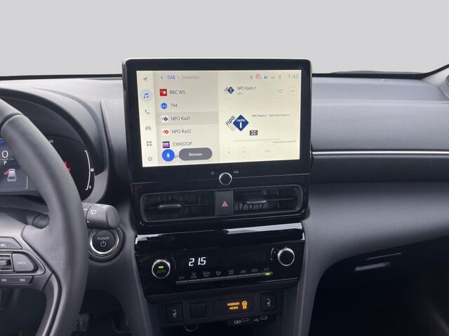 Toyota YARIS Cross 1.5 Hybride 130 pk Black Edition, Safety + Winter pakket.