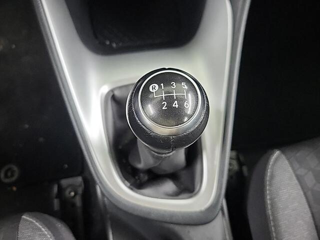 Toyota YARIS 1.5 VVT-i Active | Achteruitrijcamera | Airco | DAB |