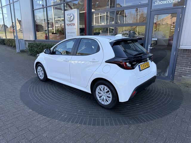 Toyota YARIS 1.5 Hybrid Active