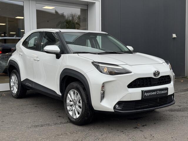 Toyota YARIS Cross 1.5 Hybrid 115 Dynamic limited Keyless entry/start | Parkeersensoren rondom | Stoelverwarming