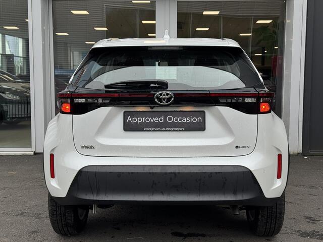 Toyota YARIS Cross 1.5 Hybrid 115 Dynamic limited Keyless entry/start | Parkeersensoren rondom | Stoelverwarming