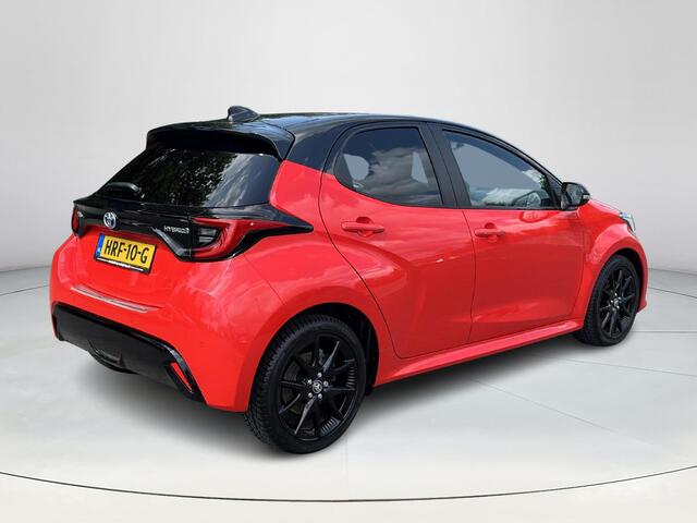 Toyota YARIS 1.5 Hybrid Executive | Navigatie | Apple CarPlay/Android auto | Achteruitrijcamera | Head-Up display