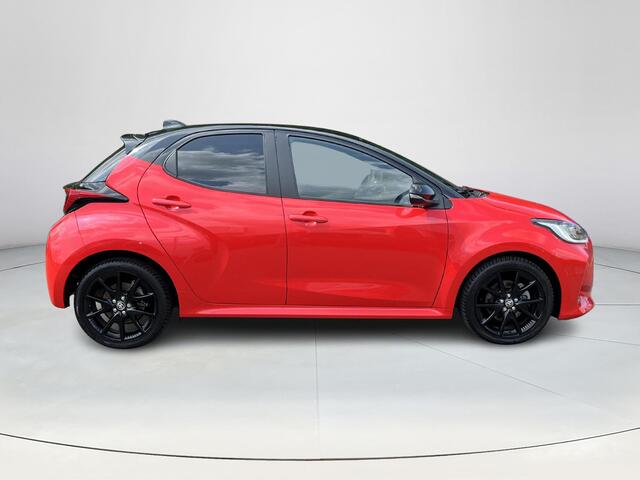 Toyota YARIS 1.5 Hybrid Executive | Navigatie | Apple CarPlay/Android auto | Achteruitrijcamera | Head-Up display