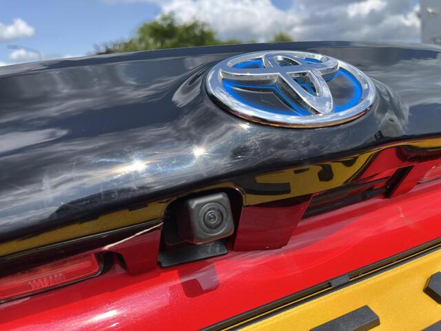 Toyota YARIS 1.5 Hybrid Executive | Navigatie | Apple CarPlay/Android auto | Achteruitrijcamera | Head-Up display