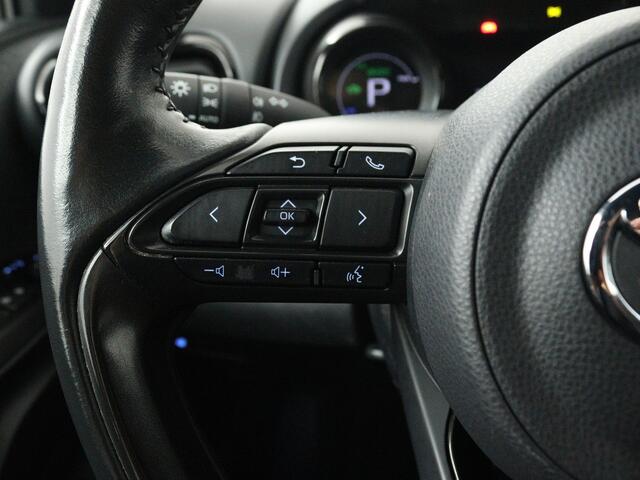 Toyota YARIS 1.5 Hybrid Launch Edition