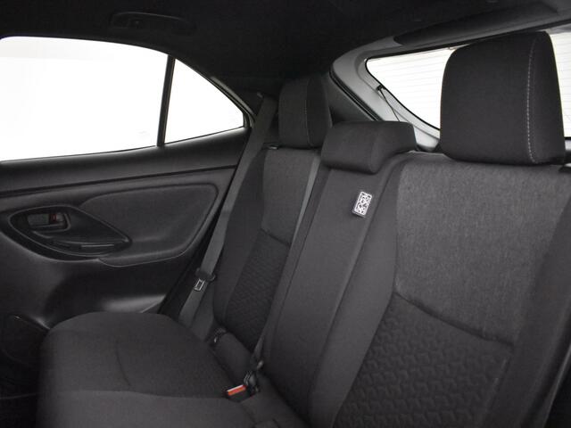 Toyota YARIS Cross 1.5 Hybrid Dynamic | Stoelverwarming | Adapt. cruise | PDC |