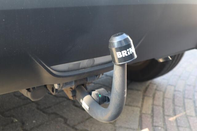 Toyota YARIS 1.5 Hybrid Active | Trekhaak | Camera | Carplay