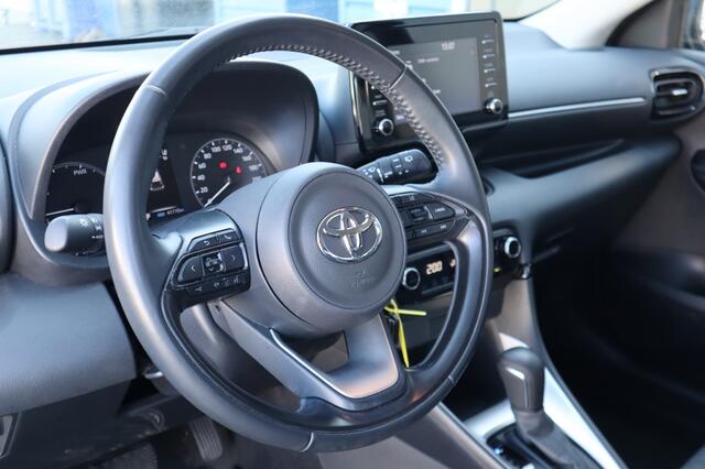 Toyota YARIS 1.5 Hybrid Active | Trekhaak | Camera | Carplay