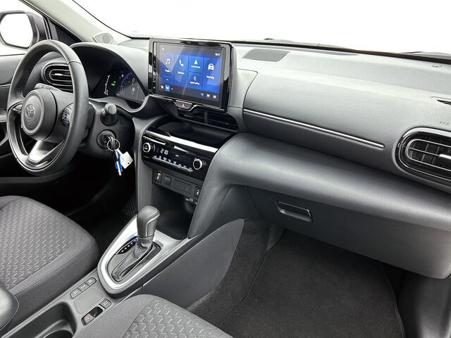 Toyota YARIS Cross 1.5 Hybrid 115 Active | Voorstoelen verwarmd |
