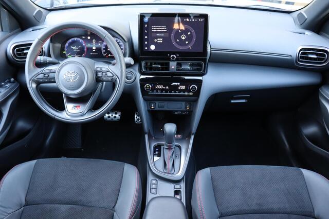 Toyota YARIS Cross 1.5 Hybrid 130 GR SPORT , 1e eigenaar, Lage km-stand