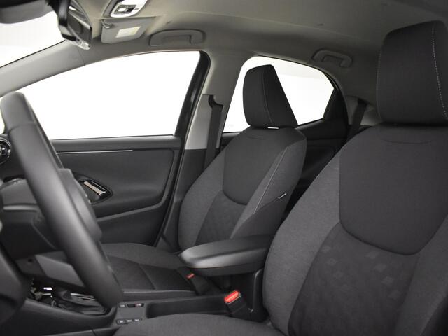 Toyota YARIS 1.5 Hybrid 115 Style | Verwarmde stoelen | PDC V+A | Blind Spot