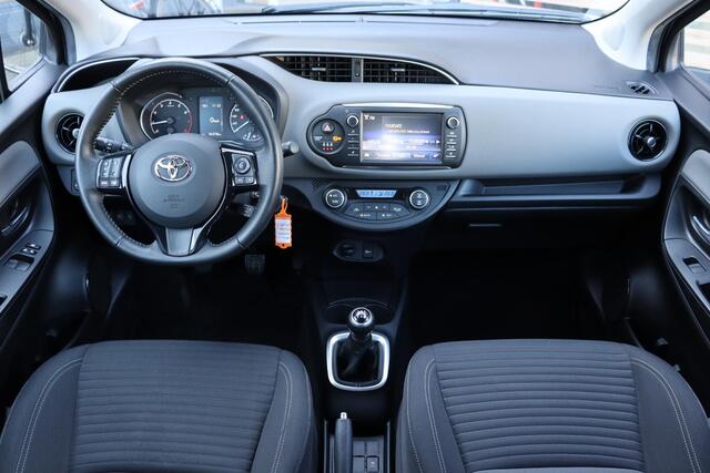 Toyota YARIS 1.0 VVT-i Aspiration, Trekhaak