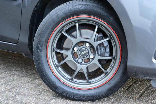 Toyota YARIS 1.0 VVT-i Aspiration, Trekhaak