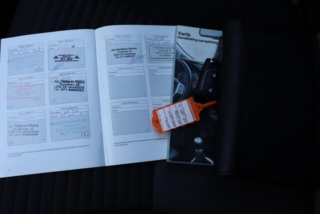 Toyota YARIS 1.0 VVT-i Aspiration, Trekhaak