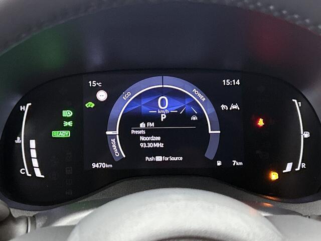 Toyota YARIS Cross 1.5 Hybrid 115 First Edition | BTW Voertuig | Stoel en stuurwielverwarming |