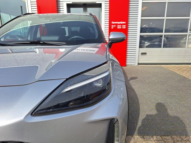 Toyota YARIS Cross 1.5 Hybrid Explore Limited met trekhaak