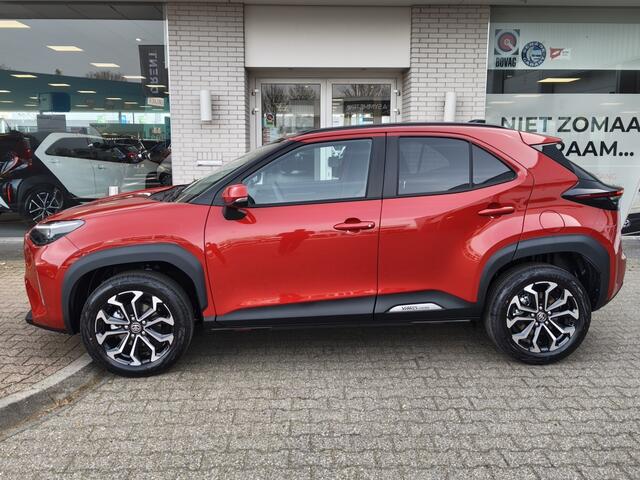 Toyota YARIS Cross 1.5 Hybrid 130 Dynamic | Comfort Pack | Sensoren v/a | Stoelverw