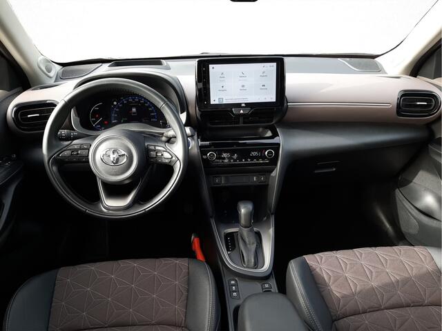 Toyota YARIS Cross 1.5 Hybrid Executive | Panodak | JBL | HUD | Camera | Trekhaak |