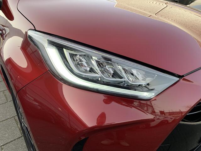 Toyota YARIS 1.5 Hybrid First Edition | Rijklaar |