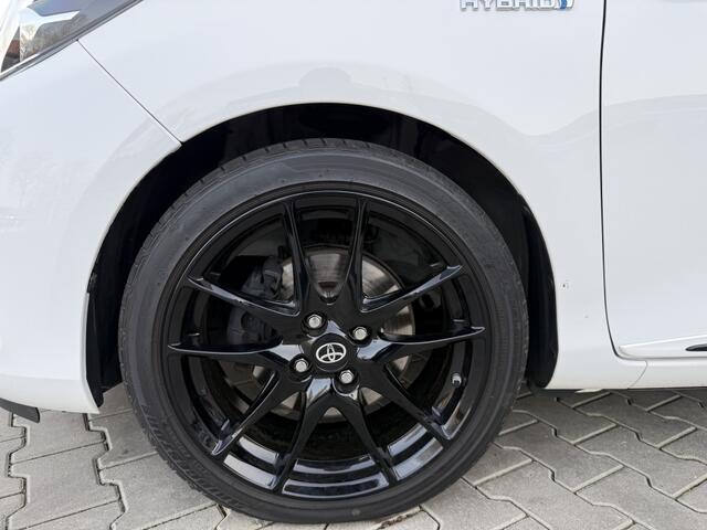 Toyota YARIS 1.5 Hybrid GR-Sport | Stoelverwarming | Camera |