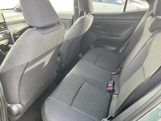 Toyota YARIS Cross 1.5 Hybrid 130 Dynamic Comfort Pack PDC Blind Spot Apple Carplay Android auto