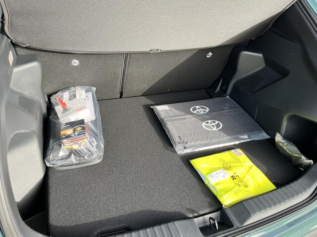 Toyota YARIS Cross 1.5 Hybrid 130 Dynamic Comfort Pack PDC Blind Spot Apple Carplay Android auto