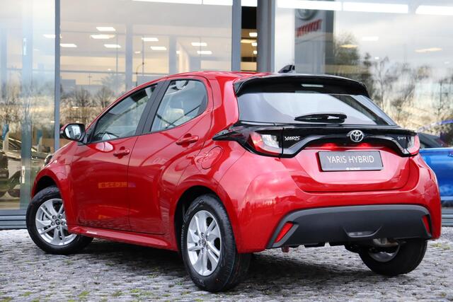 Toyota YARIS 1.5 Hybrid 115 Active, Nieuw en snel leverbaar met ¤2000,- inruilpremie!!