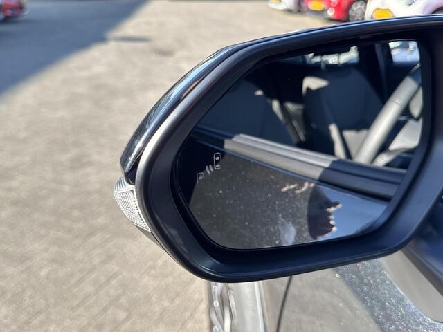 Toyota YARIS Cross 1.5 Hybrid 115 Dynamic | Navigatie | Apple CarPlay/Android auto | Achteruitrijcamera | Comfort pack | Parkeersensoren