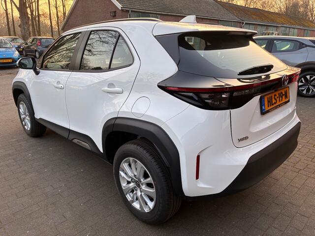 Toyota YARIS 1.5 HYBRID! NIEUW! AUTOMAAT/CAMERA/CARPLAY
