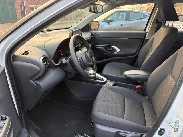 Toyota YARIS 1.5 HYBRID! NIEUW! AUTOMAAT/CAMERA/CARPLAY