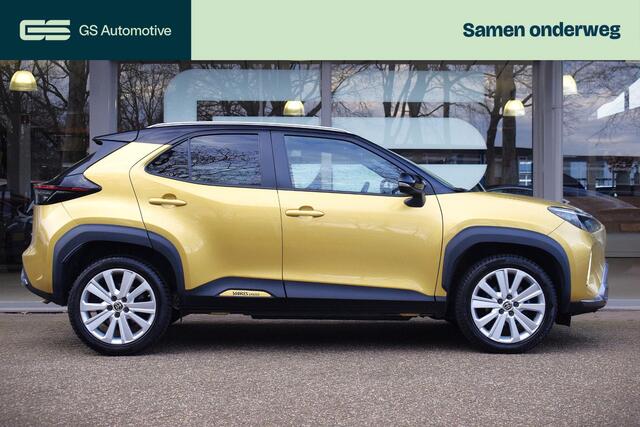 Toyota YARIS Cross 1.5 Hybrid Adventure met PANO|LED|LEDER|ACC|STOELV