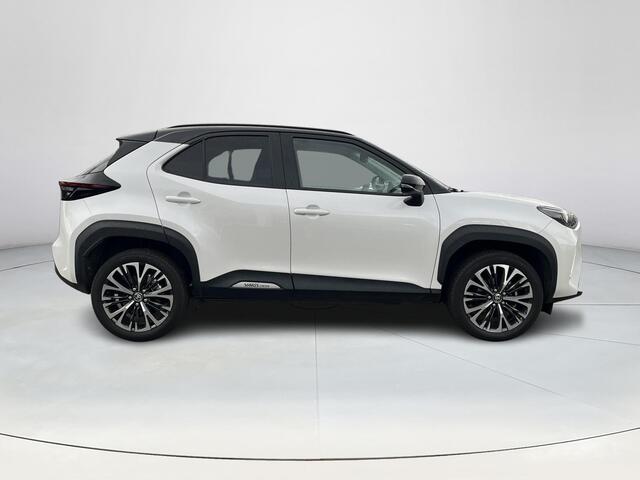 Toyota YARIS Cross 1.5 Hybrid 130 Executive | JBL audio | Elektrische klep | Navigatie | Stoelverwarming | Parkeersensoren |